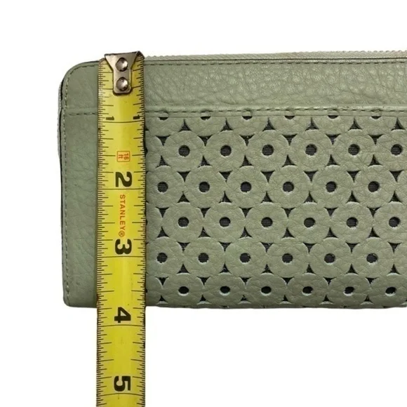 Kate spade green perforate eyelet lace leather zipper clutch wallet